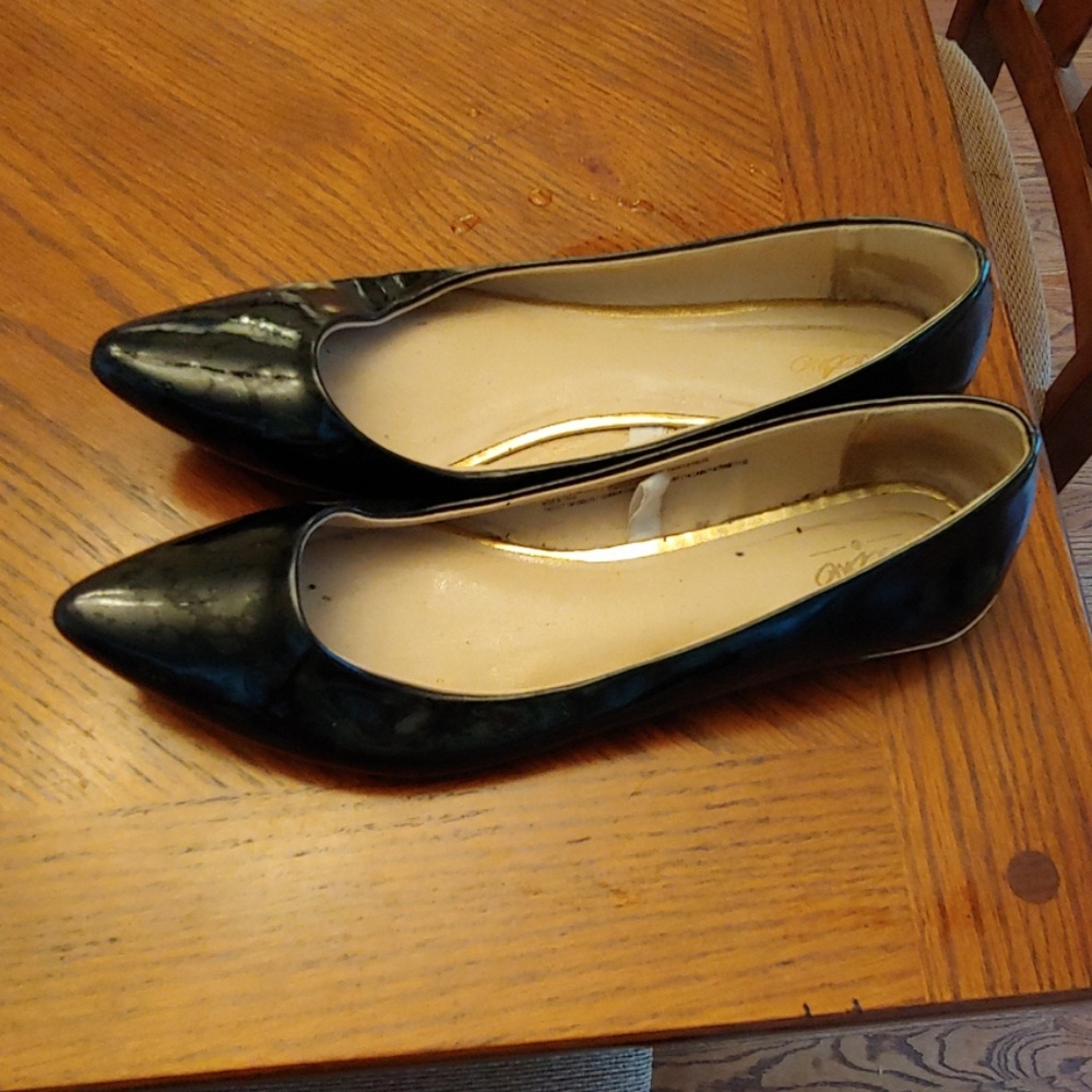 Black flats size 11